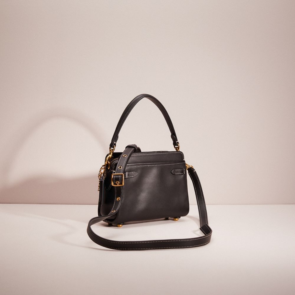 Upcrafted Tate 18 Crossbody