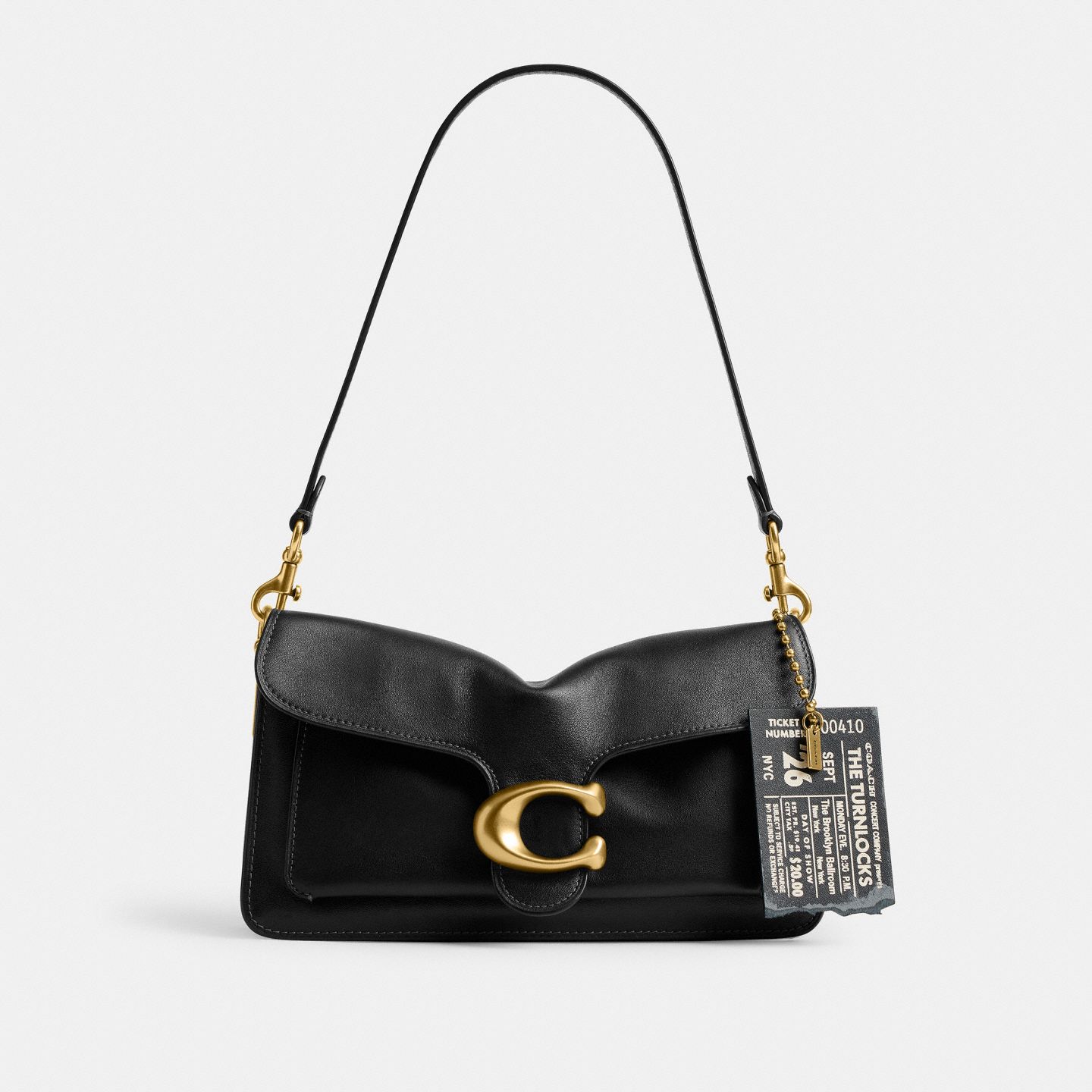 Женский брелок Coach The Turnlocks Concert Ticket Bag Charm, цвет: Латунный / Чёрный — фото 2