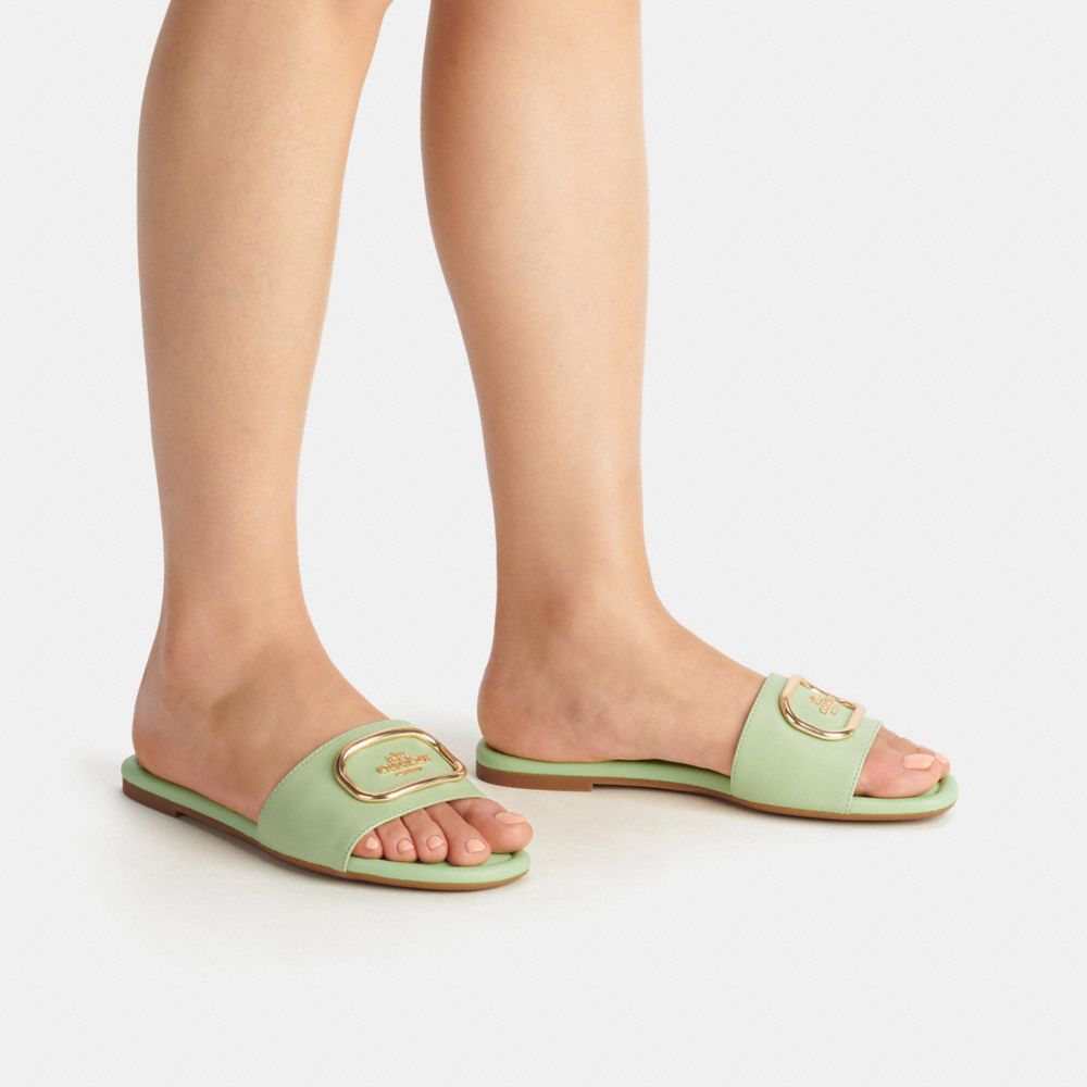 Evy Sandal