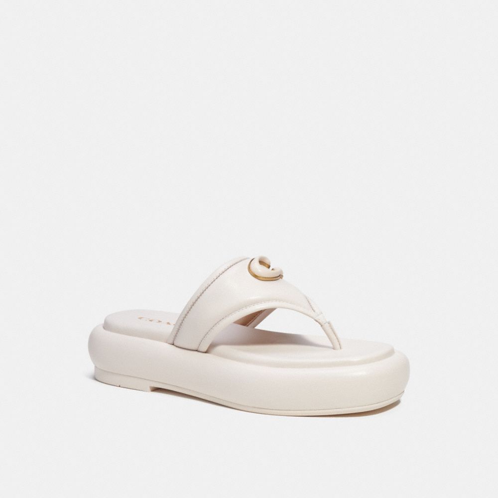 Gucci Gucci Logo Sylvie slip-on Sneakers - Farfetch