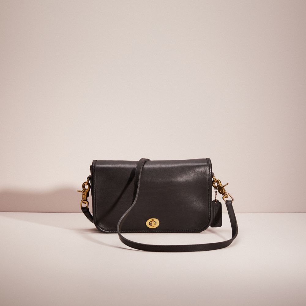 Coach pocket discount purse