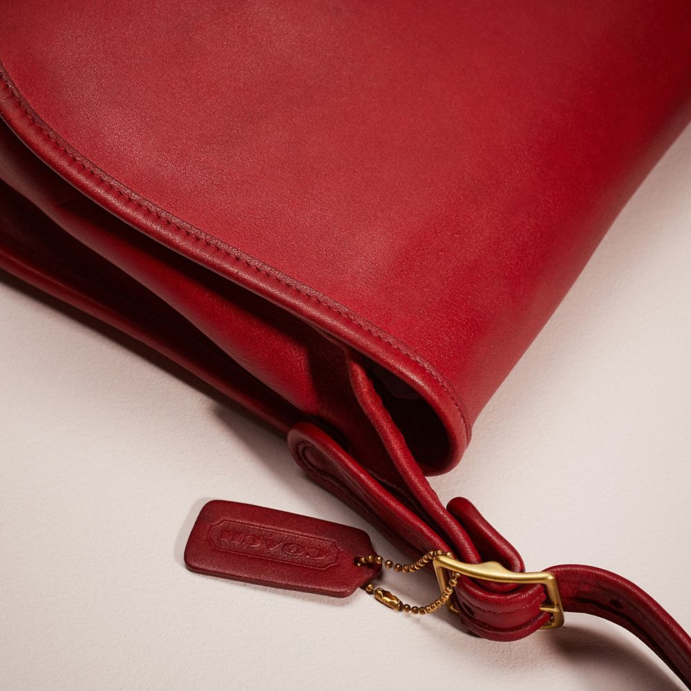 Vintage Classic Pouch