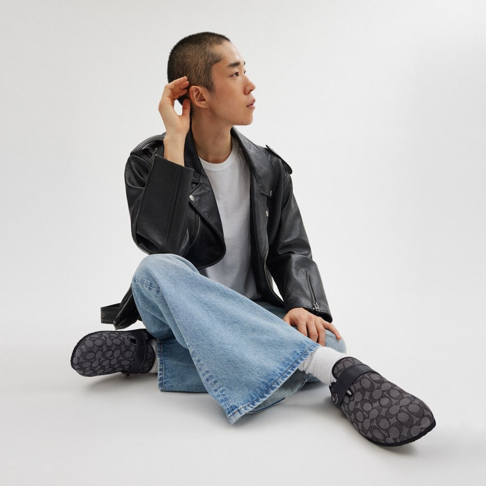 公式】COACH – コーチ | クロッグ・シグネチャー ジャカード