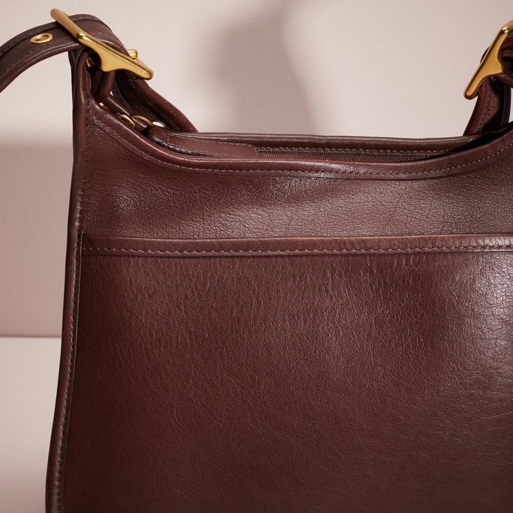 Vintage Large Legacy Zip Bag