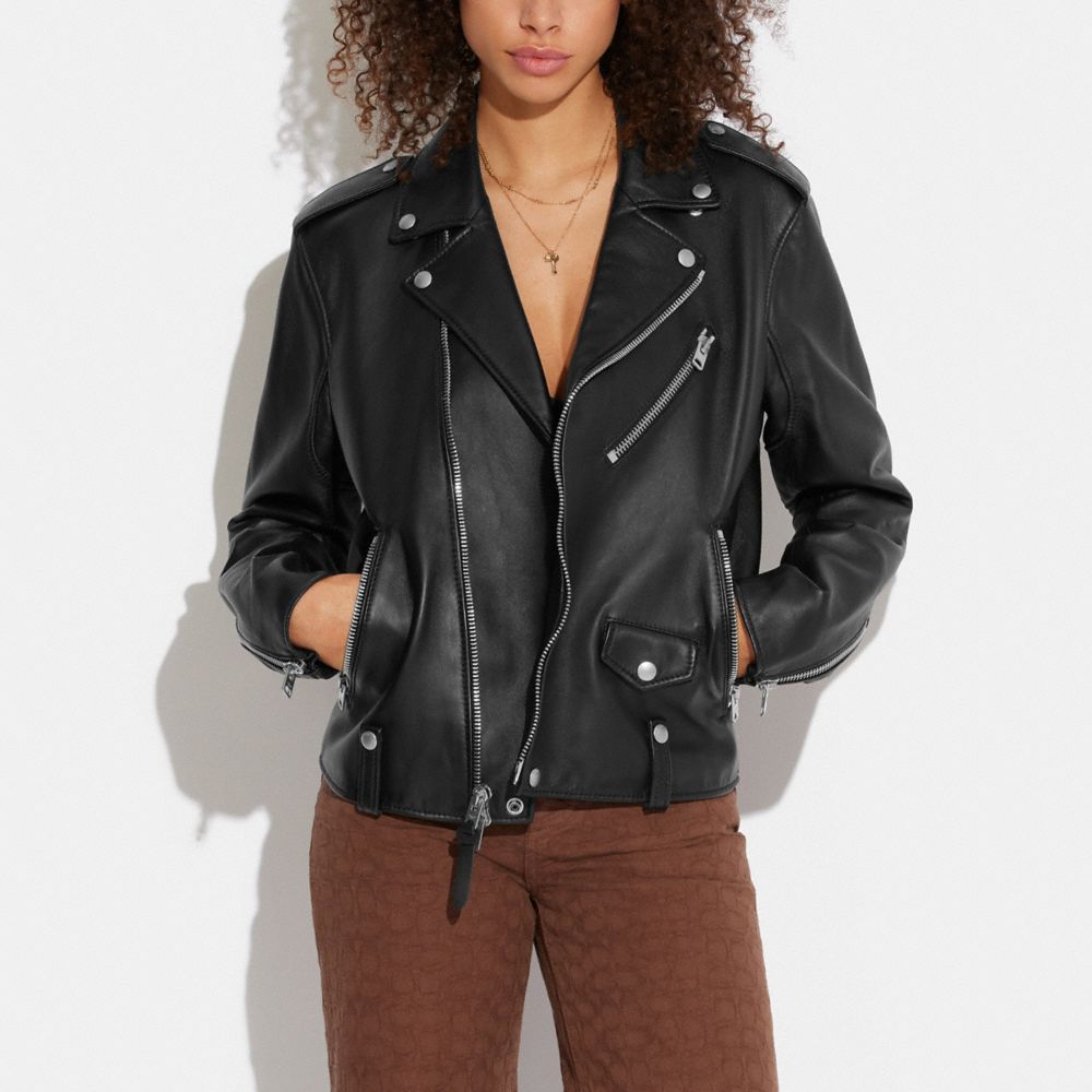 This Moto Jacket Means Business – The Directrice