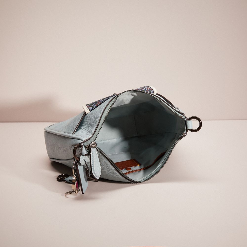 Upcrafted Chaise Crossbody