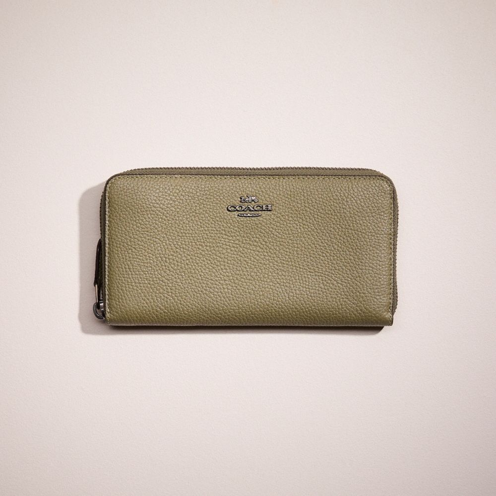 COACH®,Restored Accordion Zip Wallet,Leather,Continental,Logo,Metal,Casual,Olive,Front View
