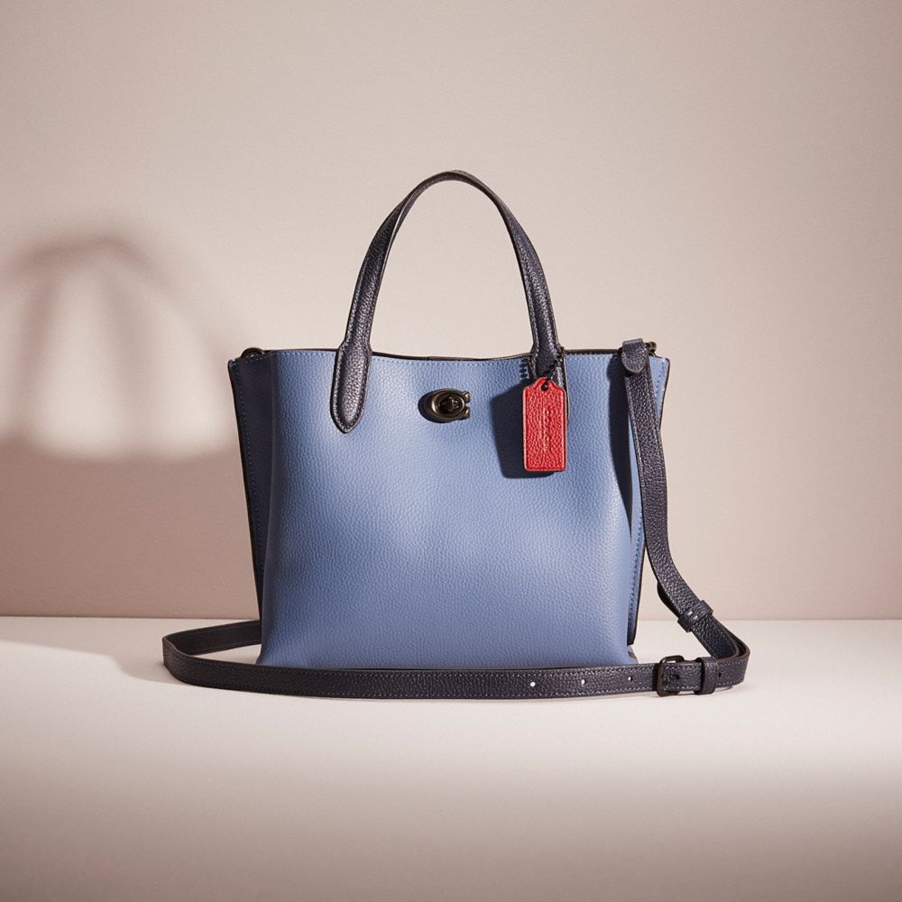 COACH®,RESTORED WILLOW TOTE 24 IN COLORBLOCK WITH SIGNATURE CANVAS INTERIOR,Refined Calf Leather,Medium,Pewter/Washed Chambray Multi,Front View