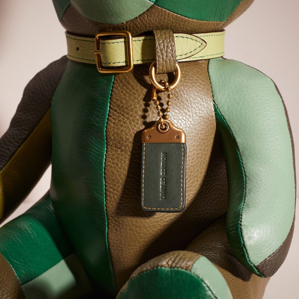 COACH®,OURS DE COLLECTION RÉINVENTÉ,Vert,Closer View