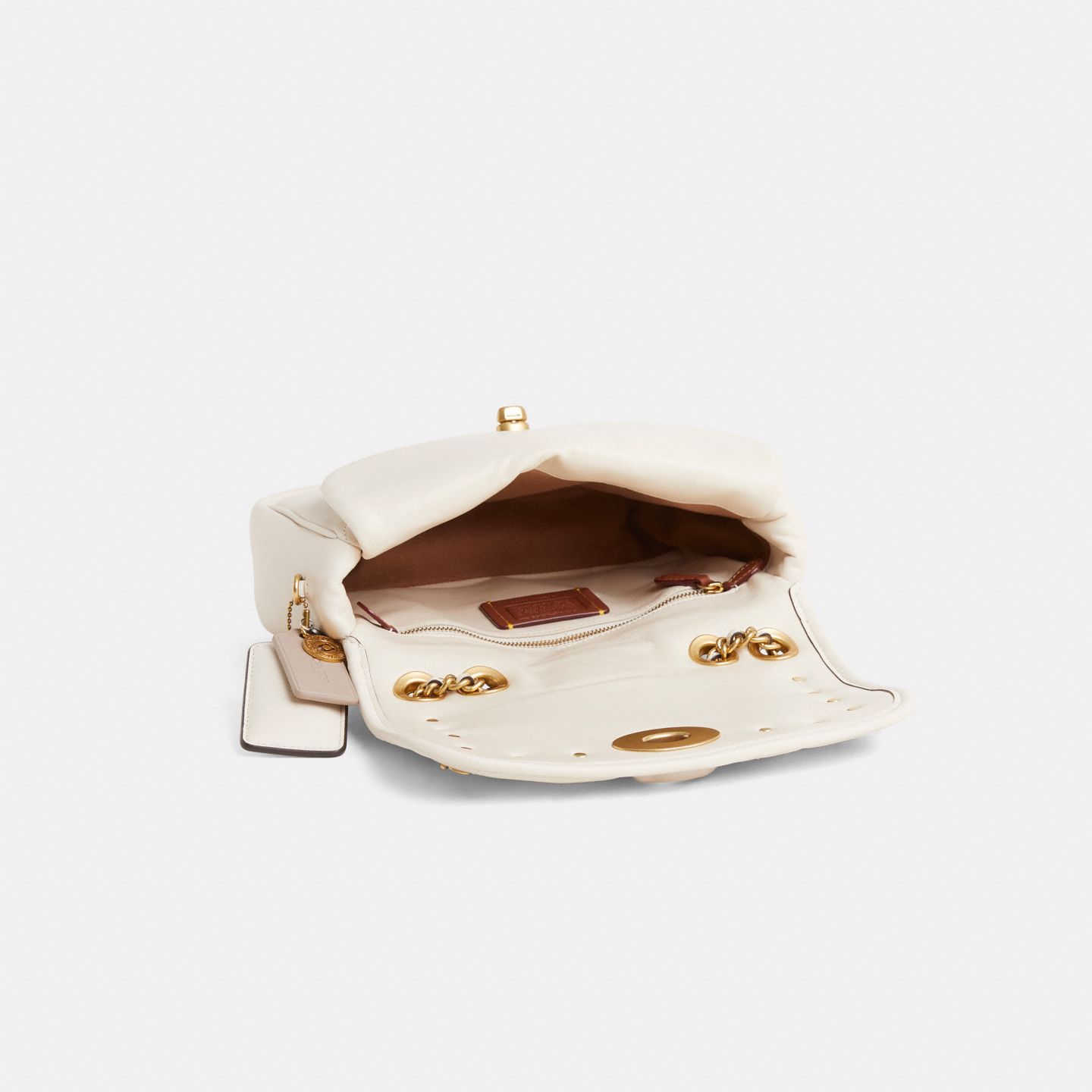 Женская сумка Coach Custom Pillow Madison Shoulder Bag With Quilting, цвет: Латунный / Меловой — фото 3