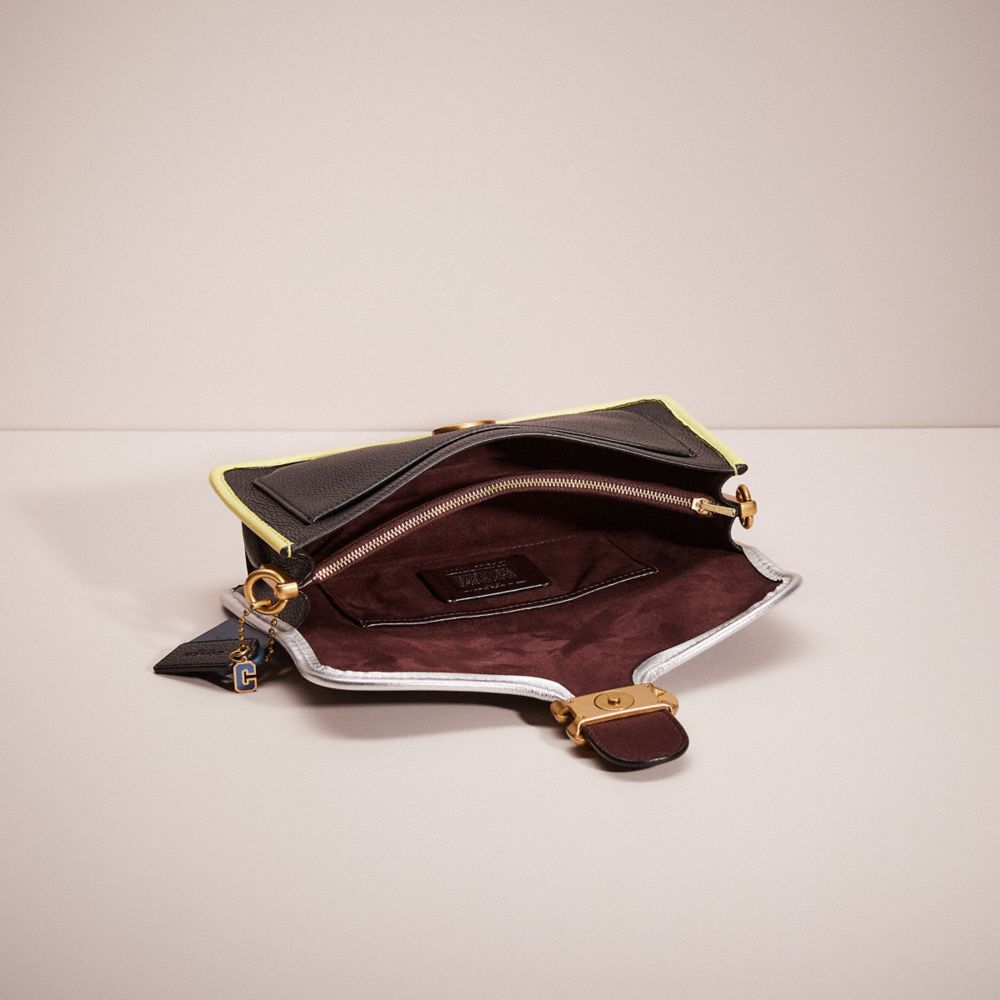 Upcrafted Tabby Shoulder Bag 26