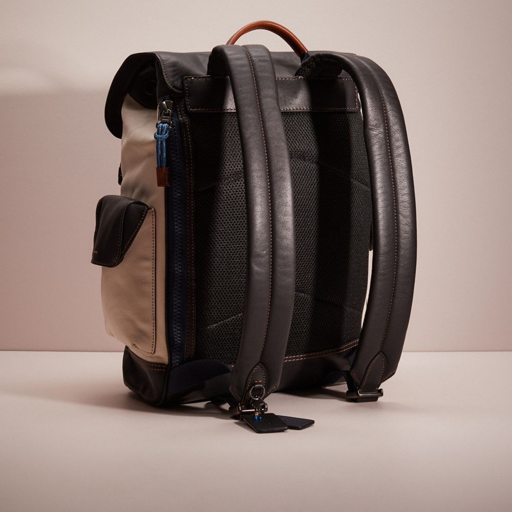 Rivington Backpack In Signature Canvas With Coach Patch Black Copper –  MUMUBRANDEDBAG