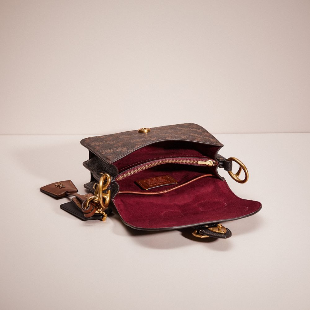 Upcrafted Beat Shoulder Bag 18 With Horse And Carriage Print