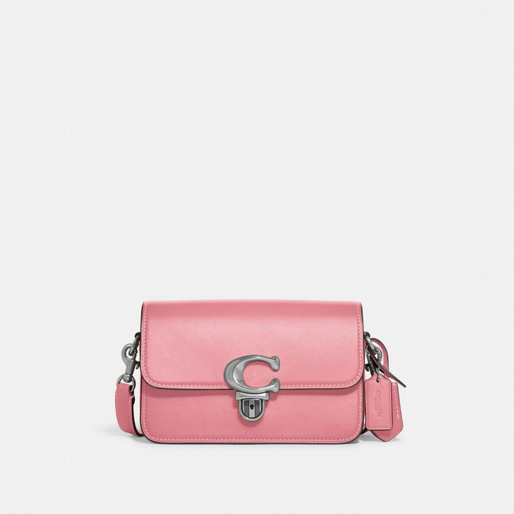 COACH®,ストゥディオ ショルダー バッグ 19,ショルダーバッグ,ｼﾙﾊﾞｰ/ﾌﾗﾜｰ ﾋﾟﾝｸ