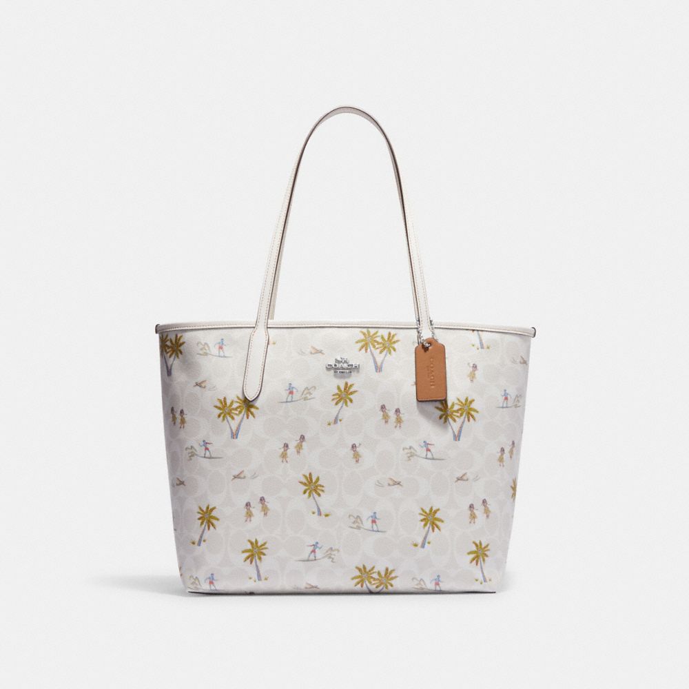 Coach City Tote in Signature Canvas