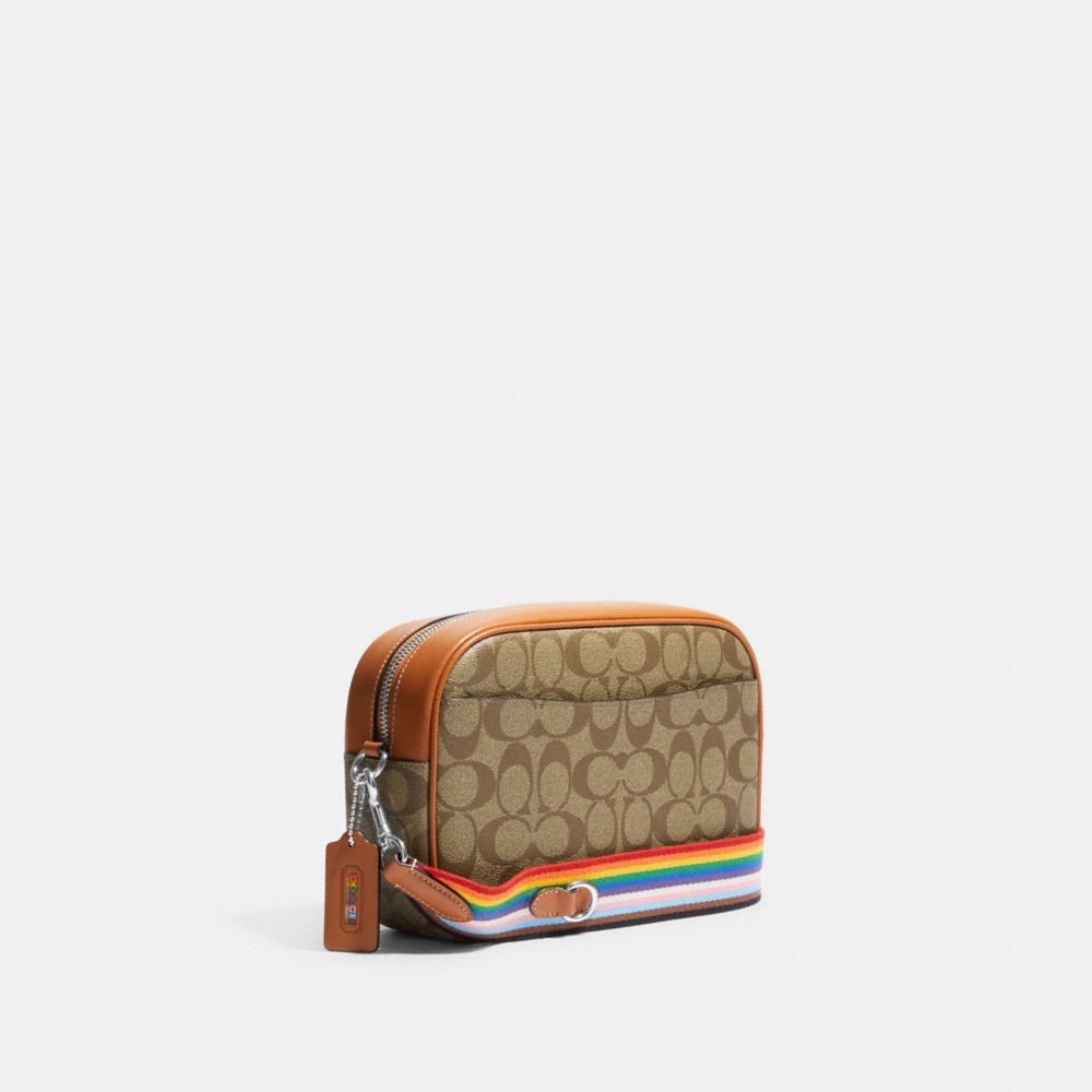 SOLD!!!Coach Jes Crossbody 20 In Rainbow