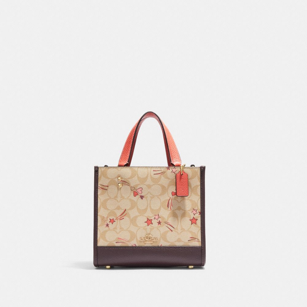 Coach Gallery Tote in Signature Canvas