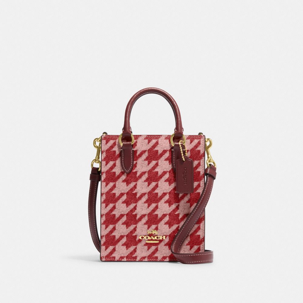 Burberry Logo Print Pocket Tote Bag in Pink