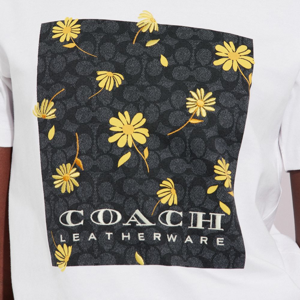 COACH SIGNATURE EMBOSSED FLORAL DESIGN WHITE WOMAN T-SHIRT SIZE L