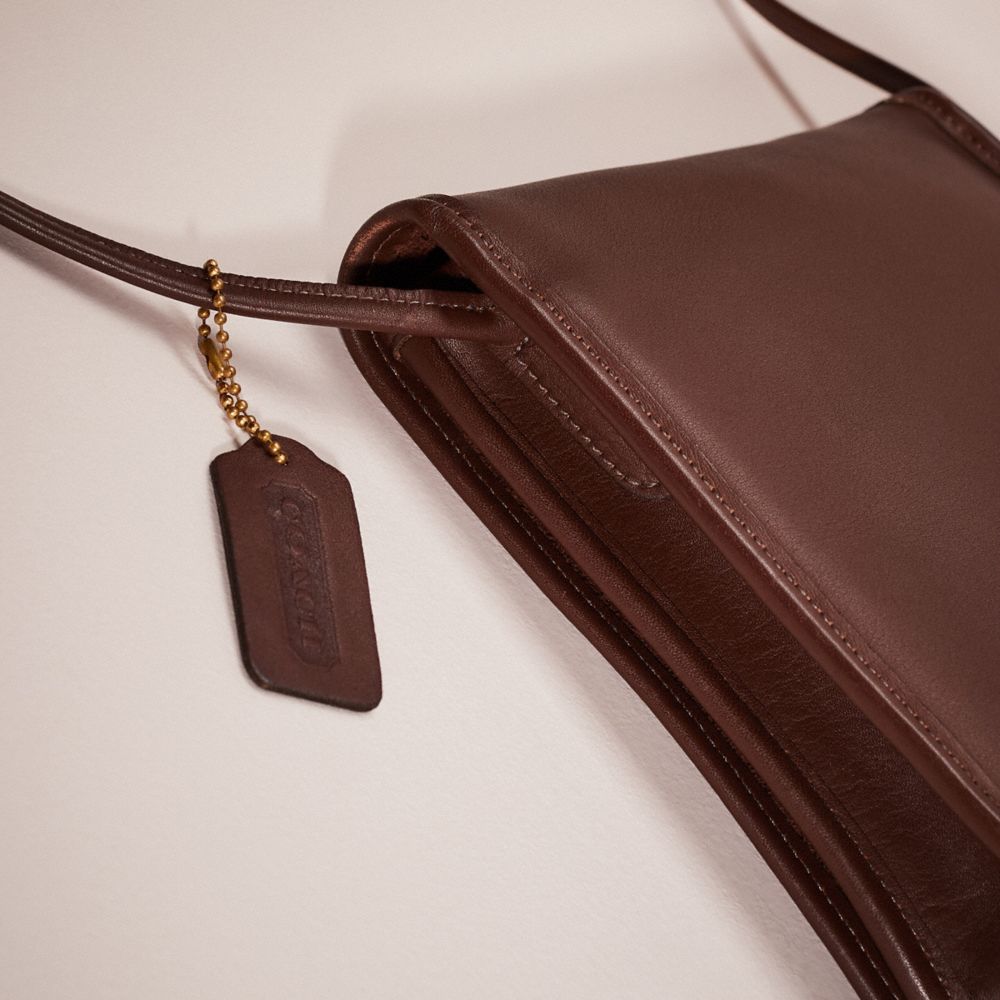 Vintage Compact Pouch