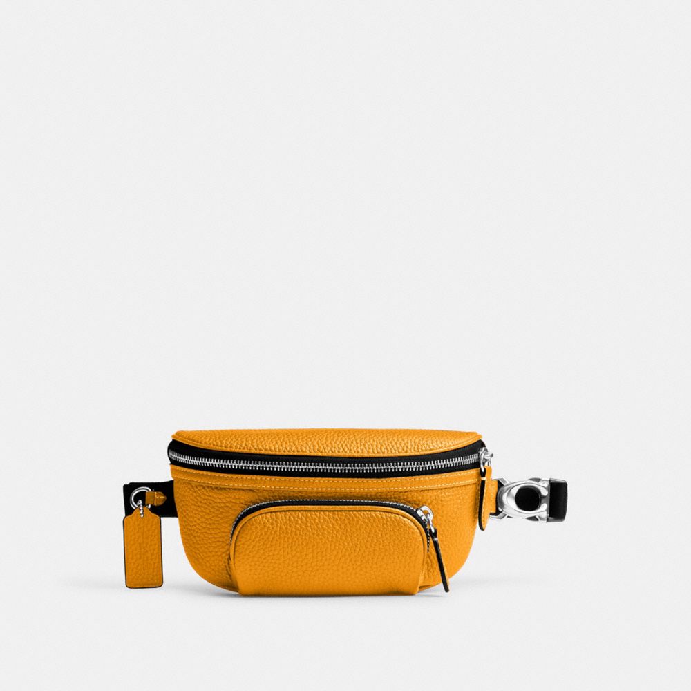 Belt bags Women Ultimates, Recent collections