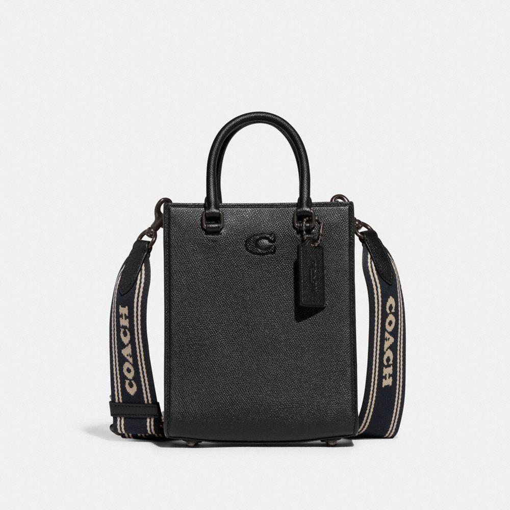 COACH®,TOTE 16 WITH SIGNATURE CANVAS DETAIL,Crossgrain Leather,Medium,Black,Front View image number 0