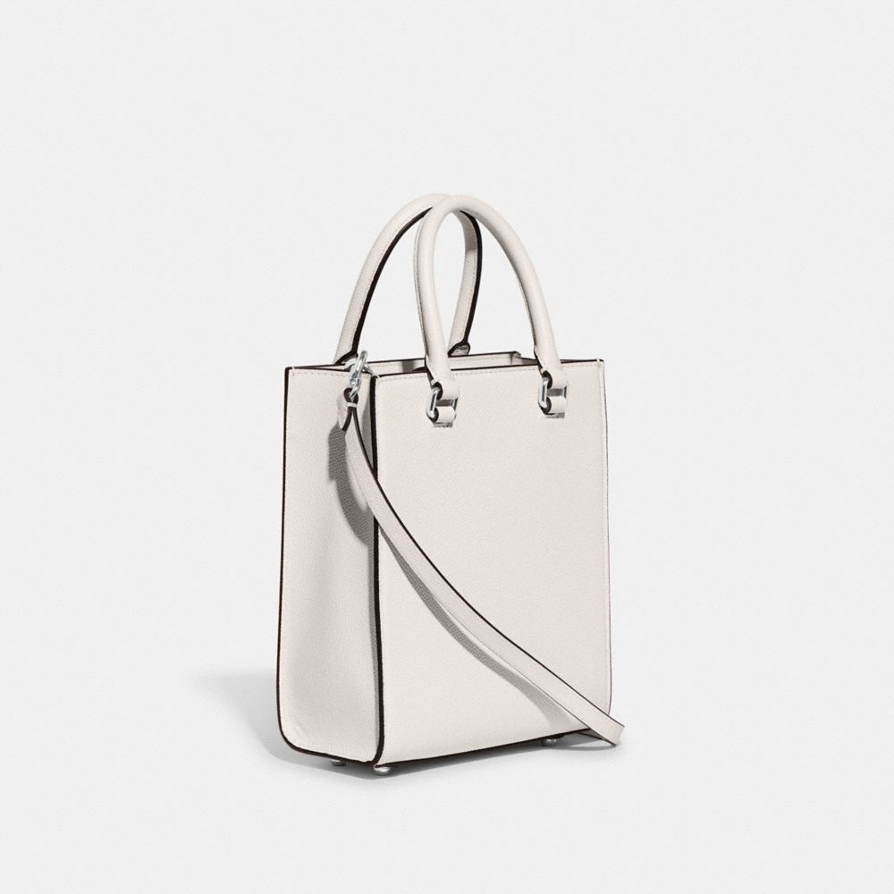 COACH®,TOTE 16 WITH SIGNATURE CANVAS DETAIL,Crossgrain Leather,Medium,Chalk,Angle View