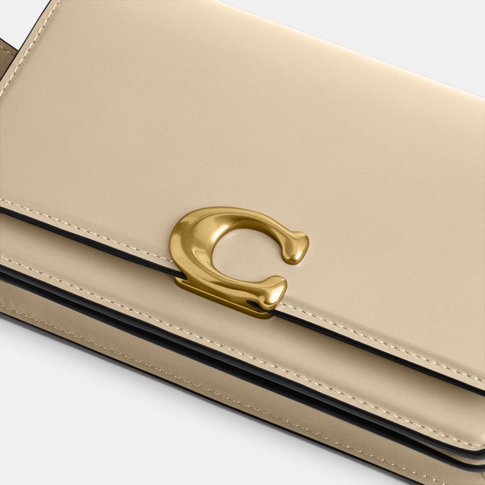 新品未使用★COACH 帽子＆マフラーセット リバーシブル シャンパンゴールド 15bfd0f7f620680a9bdd1214cdf6bf