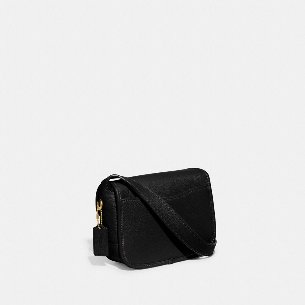 COACH®,TABBY MESSENGER 19,Cuir galet poli,Laiton/Noir,Angle View