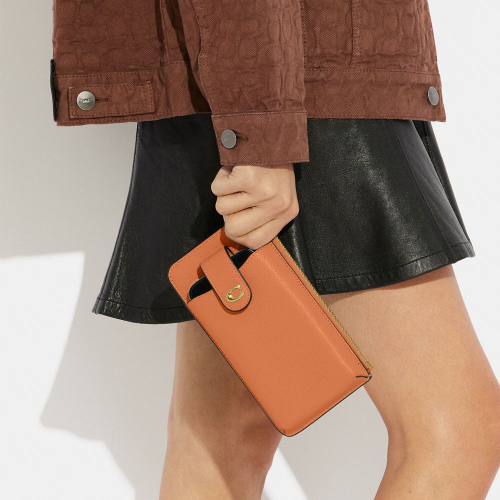 COACH®,Essential Phone Wallet,Leather,Clutch,Metal,Logo,Casual,,Detail View