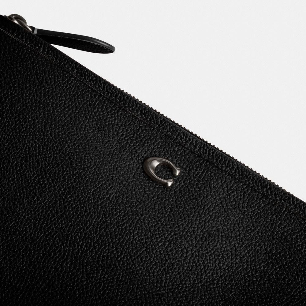 COACH®,Essential Pouch 28,,Closer View