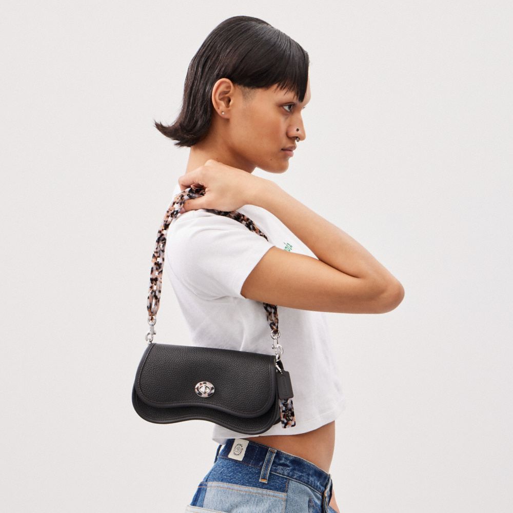COACH®,Wavy Dinky Bag In Coachtopia Leather,Acrylic,Leather,Shoulder Bag,Plastic,Embossed,Logo,Silver Metal,Day Party,Black,Detail View