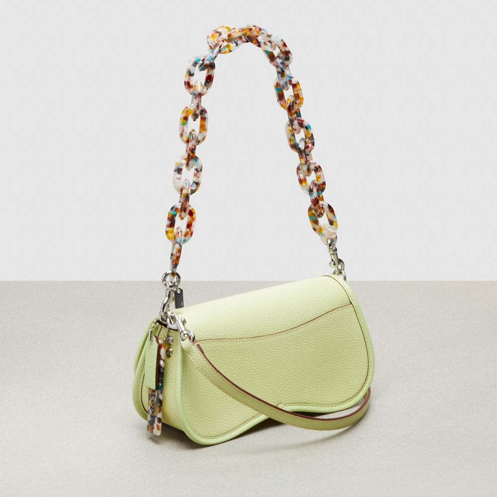 COACH®,Sac Dinky ondulé avec sangle porté-croisé,Cuir Coachtopia,Limette pâle,Angle View