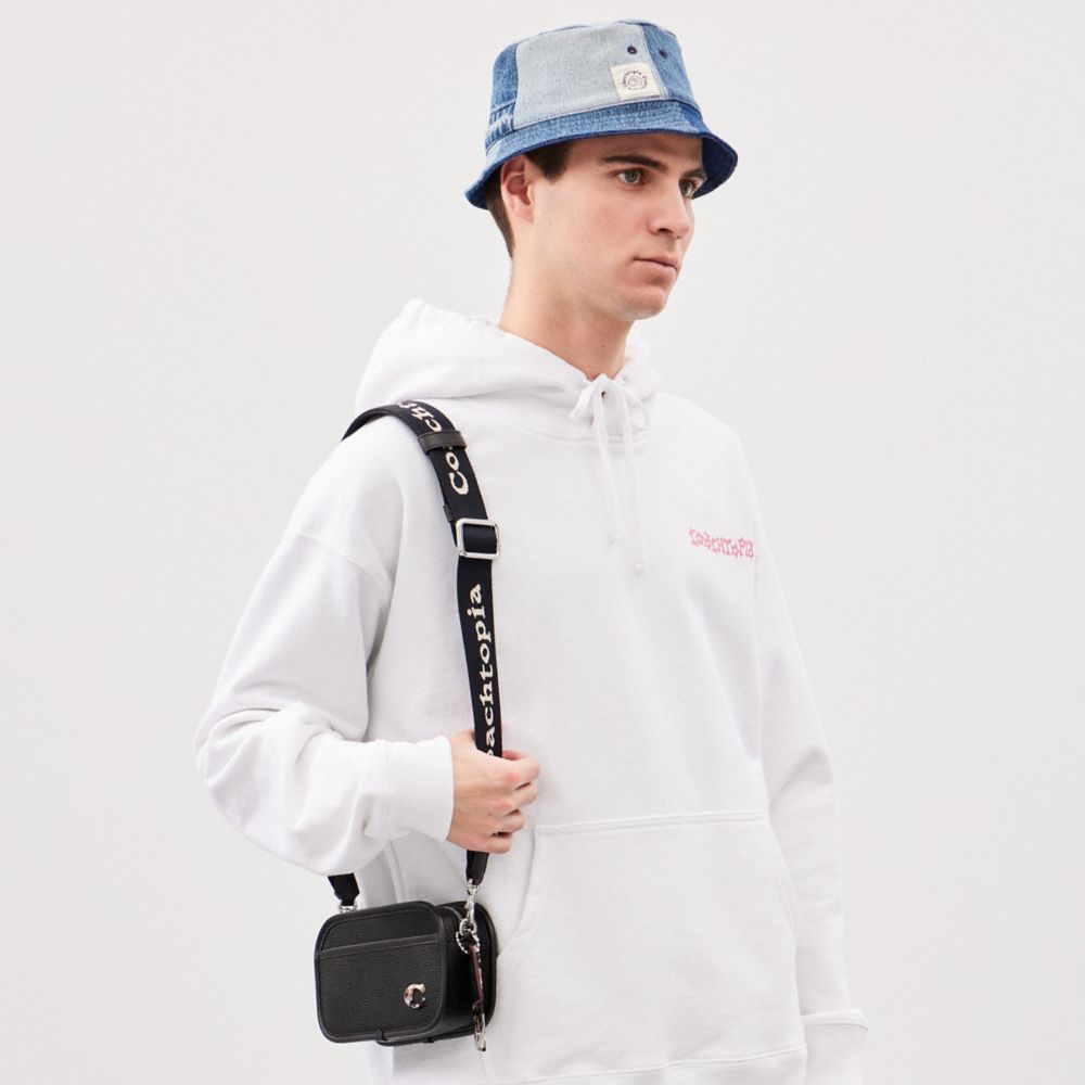 COACH®,Sac banane porté-croisé en cuir Coachtopia,Cuir Coachtopia,Noir,Detail View