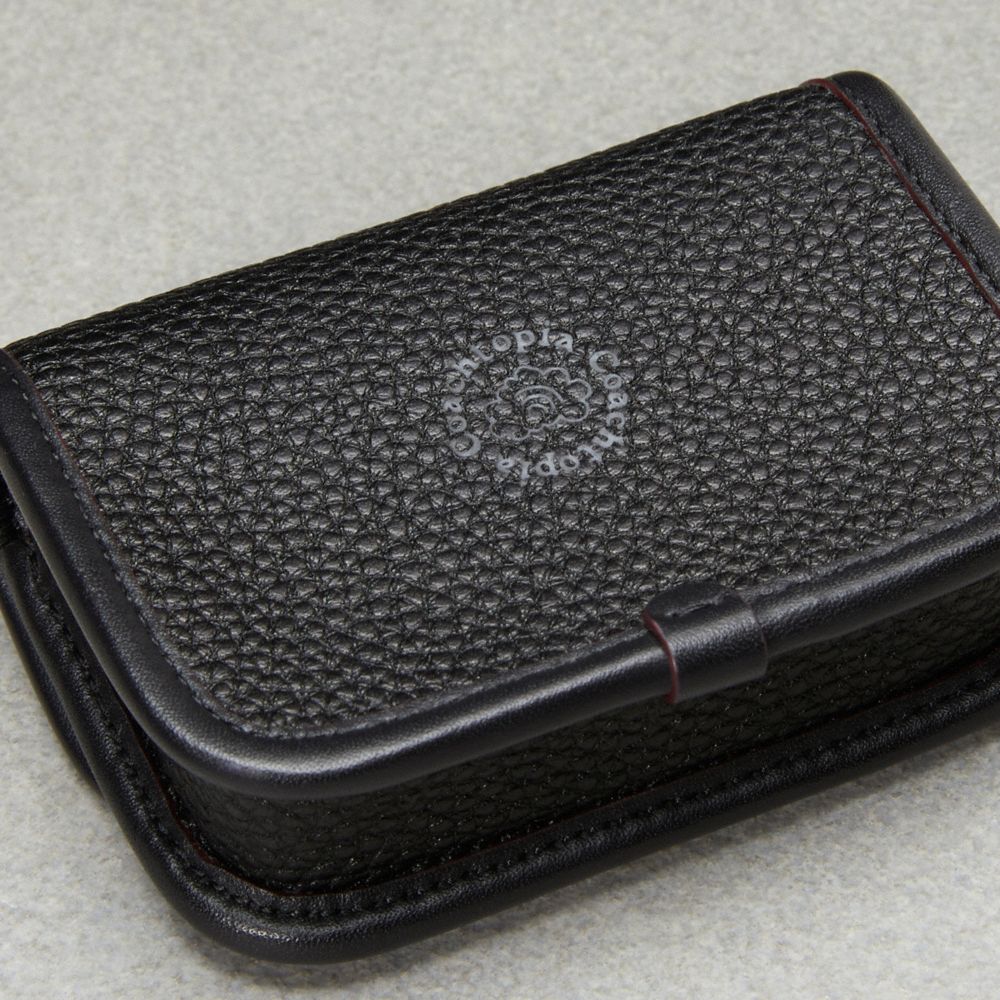 COACH®,Wavy Wallet In Coachtopia Leather,Acrylic,Leather,Crossbody,Plastic,Casual,Black
