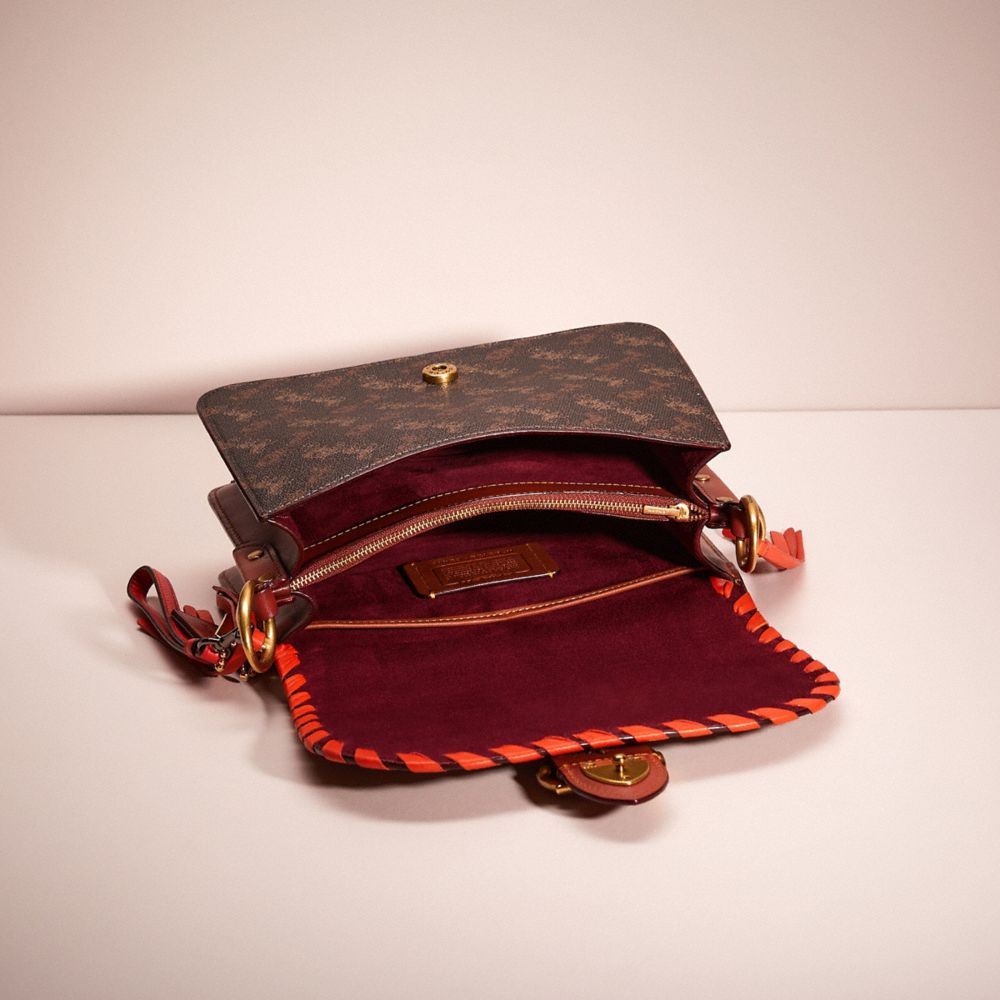 Upcrafted Beat Shoulder Bag In Signature Canvas With Horse And Carriage Print