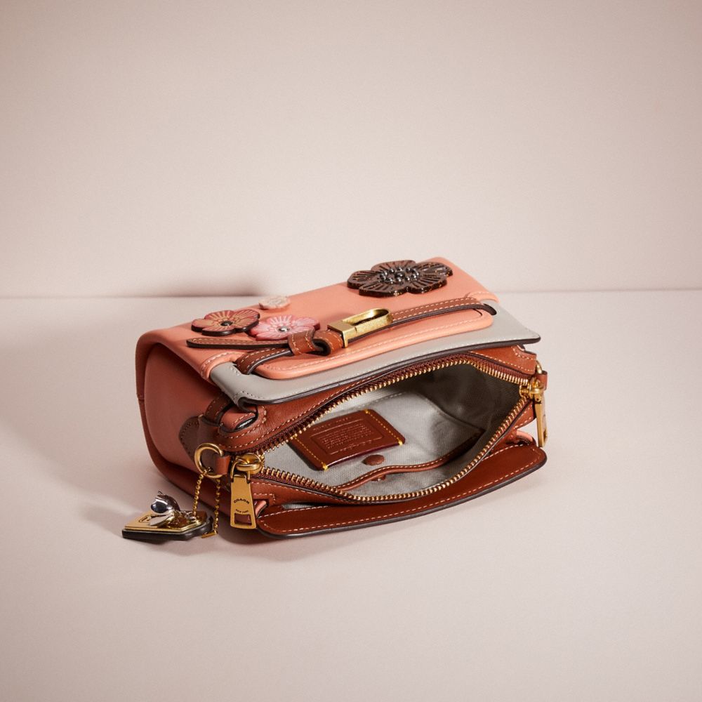 Upcrafted Tate 18 Crossbody In Colorblock
