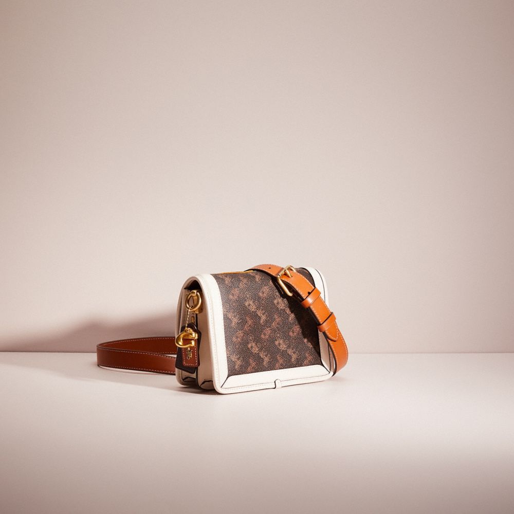 Upcrafted Hero Crossbody With Horse And Carriage Print