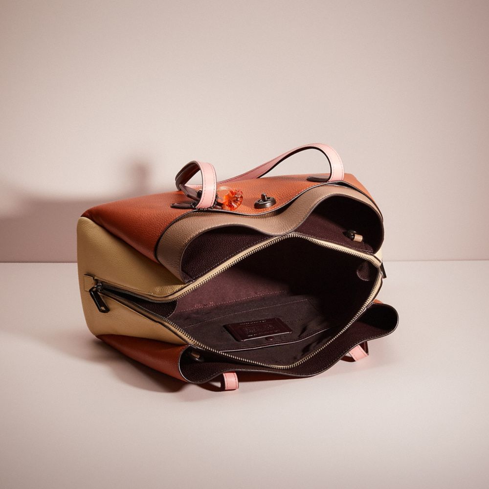 Upcrafted Lora Carryall In Colorblock