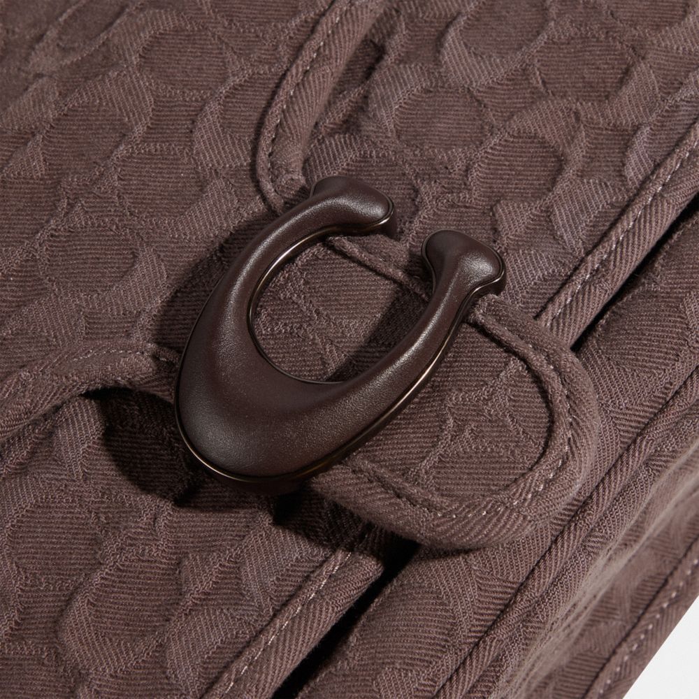 COACH✨70381 デニム　メッセンジャーメンズバッグ　フラップ　インディゴ COACH✨70381 デニム メッセンジャーメンズバッグ フラップ