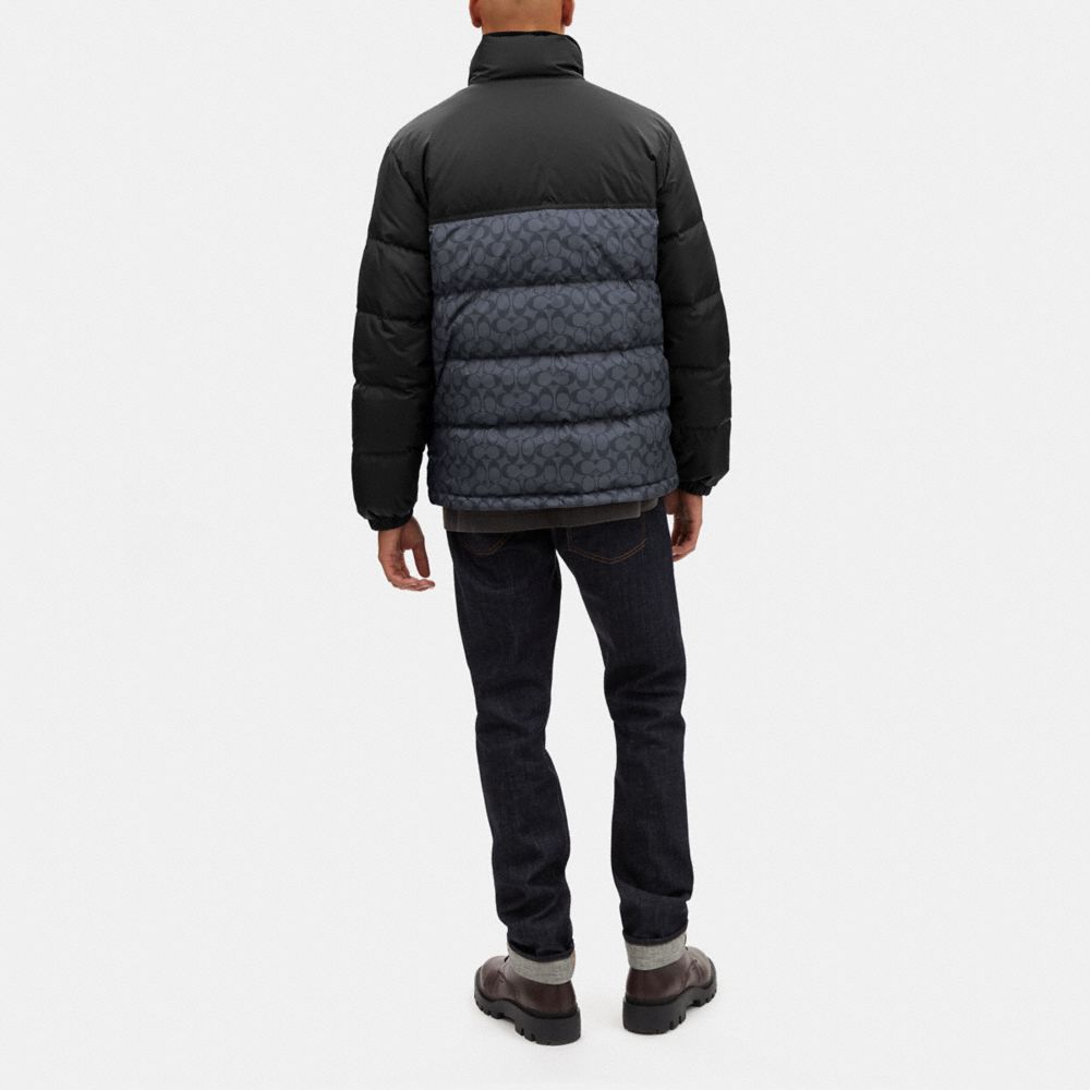 COACH®,SIGNATURE DOWN JACKET,Graphite Signature,Scale View