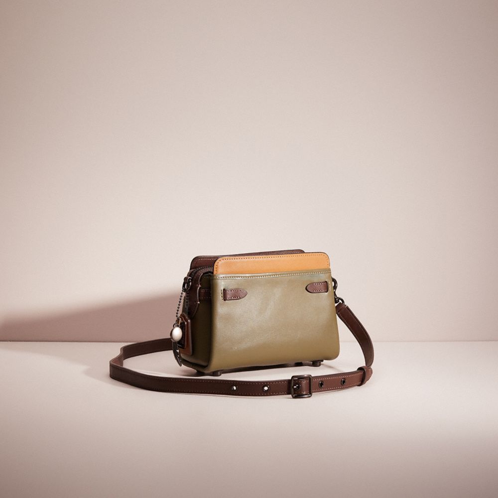 Upcrafted Tate 18 Crossbody In Colorblock