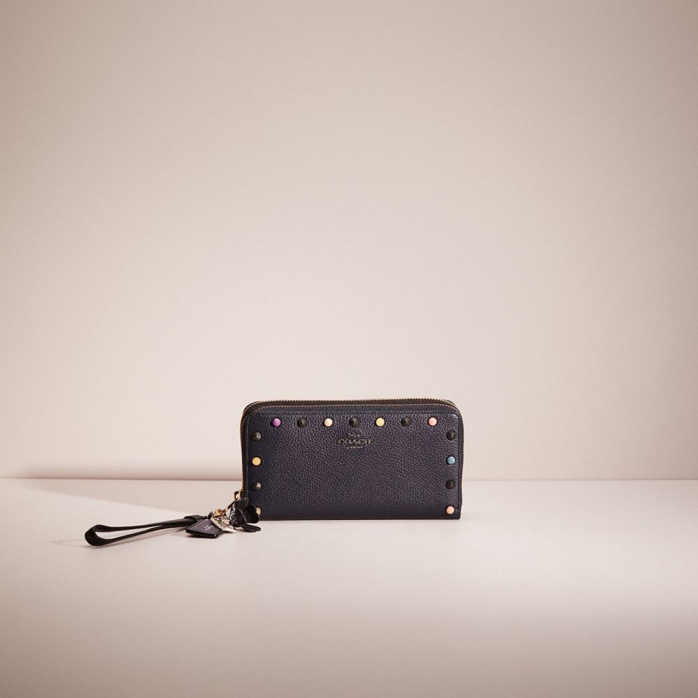 COACH®,UPCRAFTED BELT BAG CREATION,Polished Pebble Leather,Gunmetal/Midnight Navy,Front View