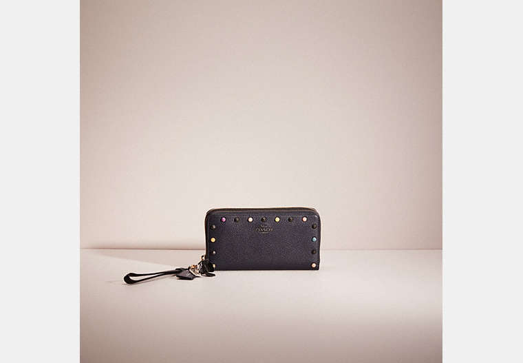 COACH®,UPCRAFTED BELT BAG CREATION,Polished Pebble Leather,Gunmetal/Midnight Navy,Front View