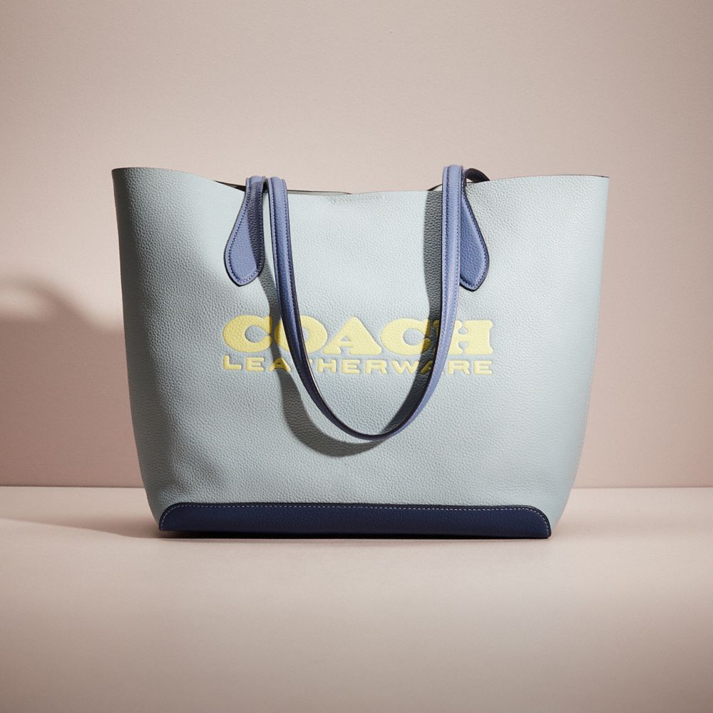 Grove signature tote on sale in pebble leather