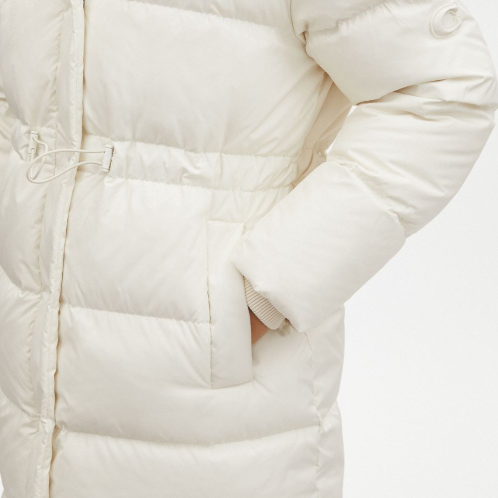 COACH®,MANTEAU REMBOURRÉ MI-LONG EN DUVET,Crème,Detail View
