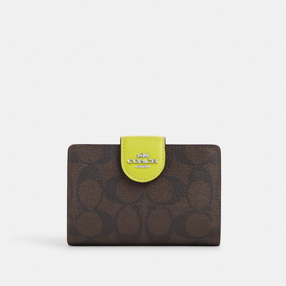 Coach Outlet Zip Card Case In Signature Canvas