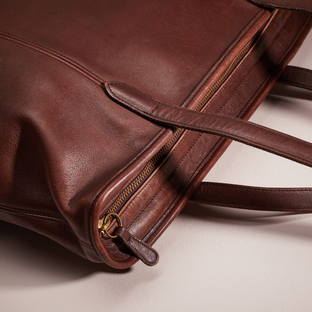 Vintage Classic City Tote Bag