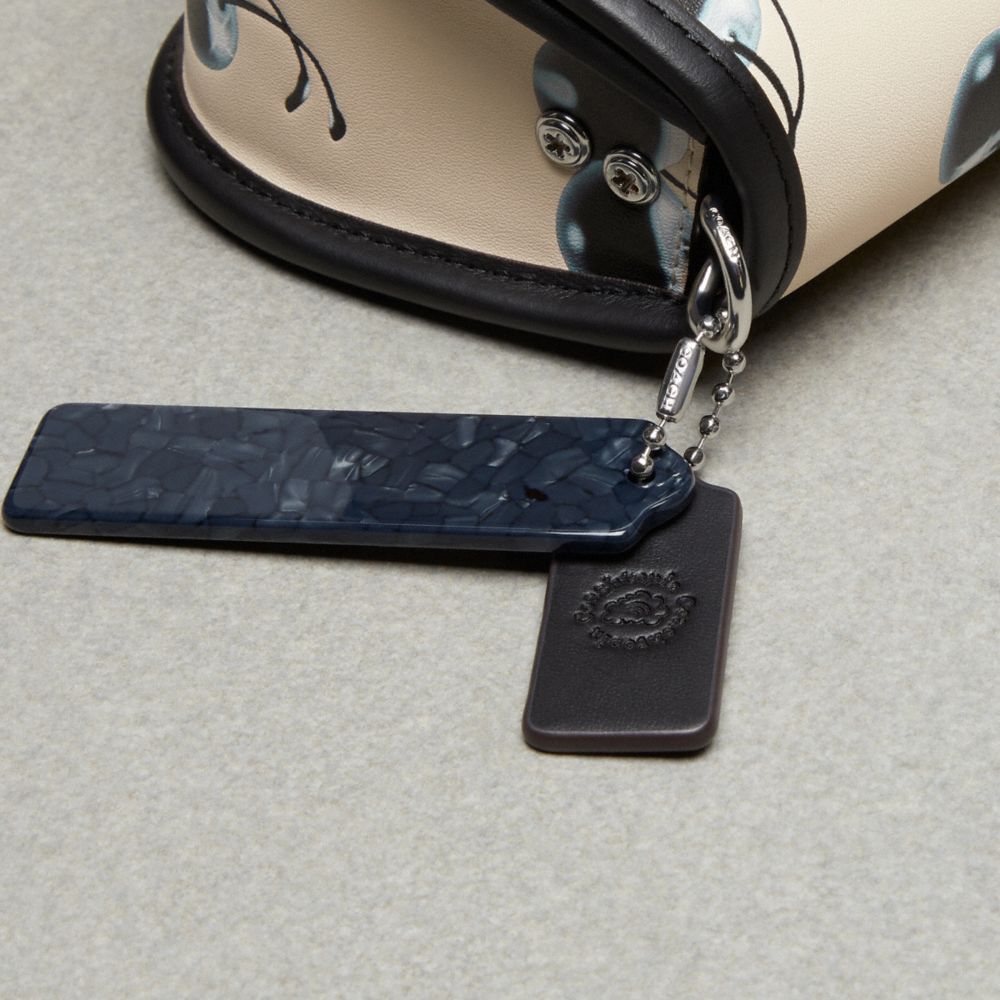 Coach Wavy Dinky Bag In Topia Leather With Cherry Print In Black/chalk Multi