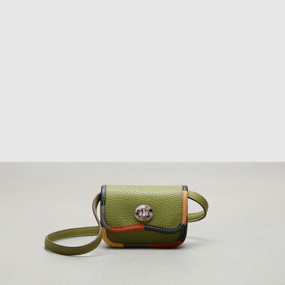 COACH®,Portefeuille ondulé en cuir Upcrafted avec bordure colorée,Cuir Coachtopia,Vert olive multi,Front View